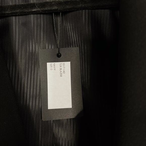 New LAVEER Womens Size 0 Navy Blue Black Tux Blazer Shawl Collar Single Button - Picture 9 of 12